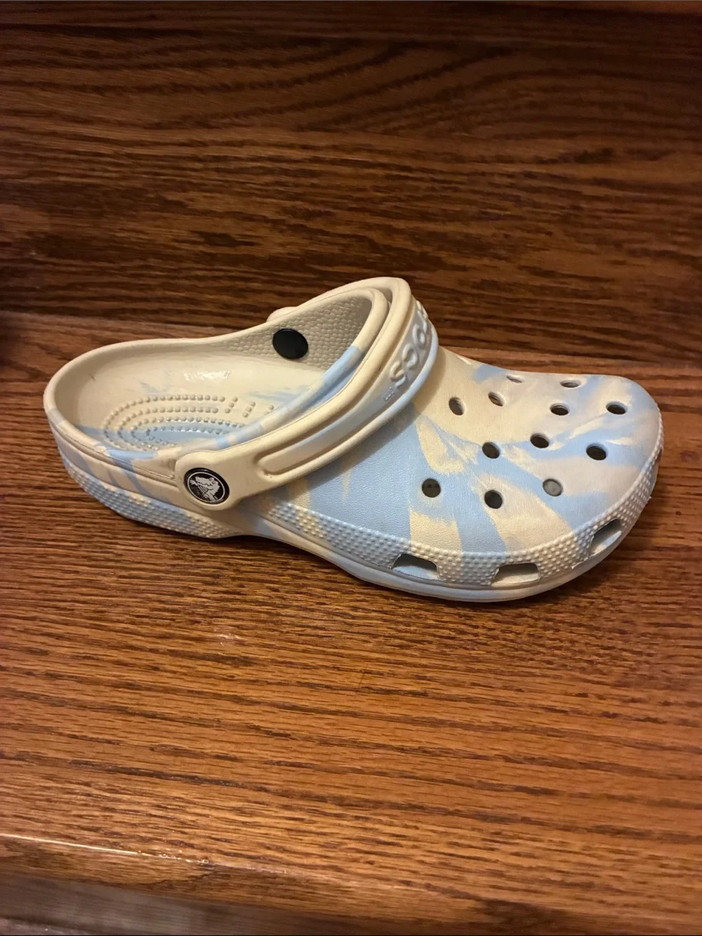 CROCS Kids Tie-Dye Clogs in Light Blue and Cream